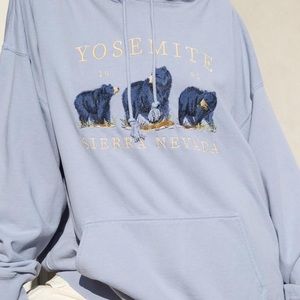 BRANDY MELVILLE YOSEMITE BLUE HOODIE